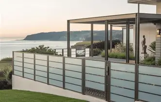 Glass Fence Project